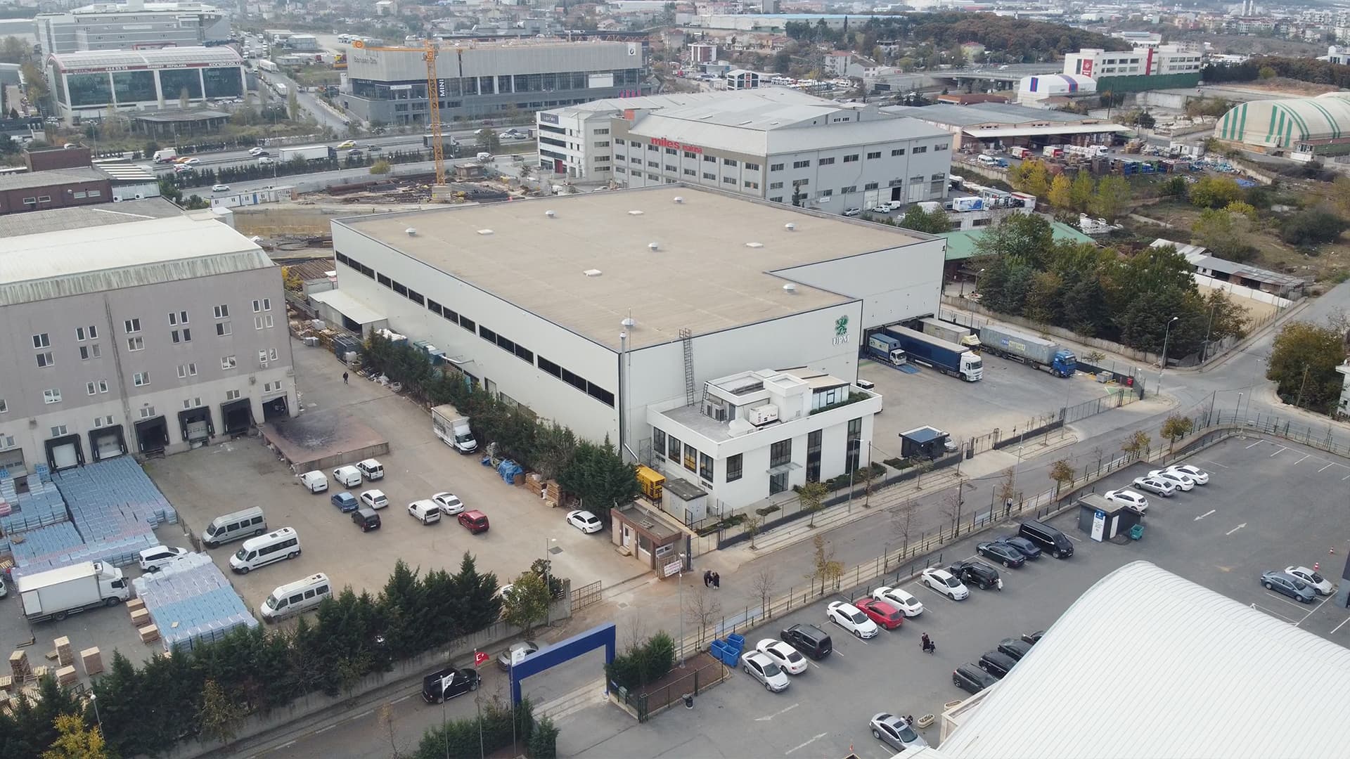Depo ve ofis yapısı dış görünümü