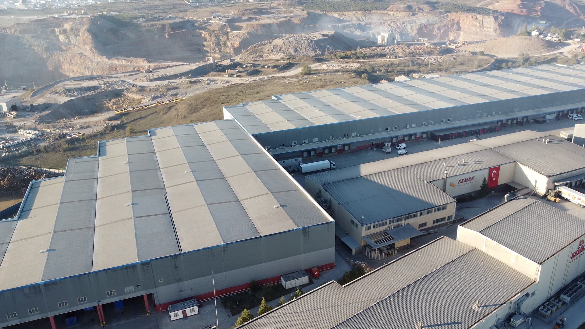 Endüstriyel çatı sistemi uygulaması